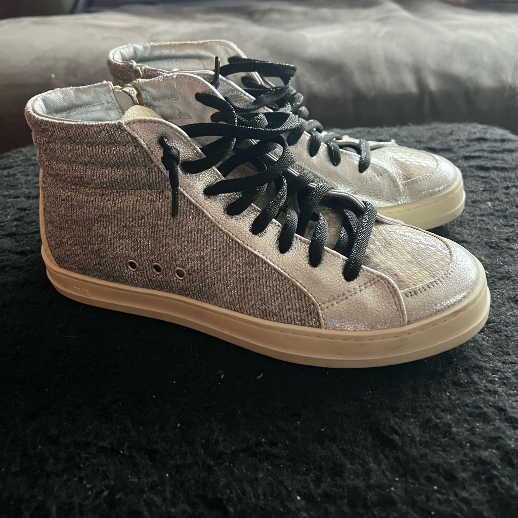 P448 Women’s Hi-Top Skate Sneakers Size 38